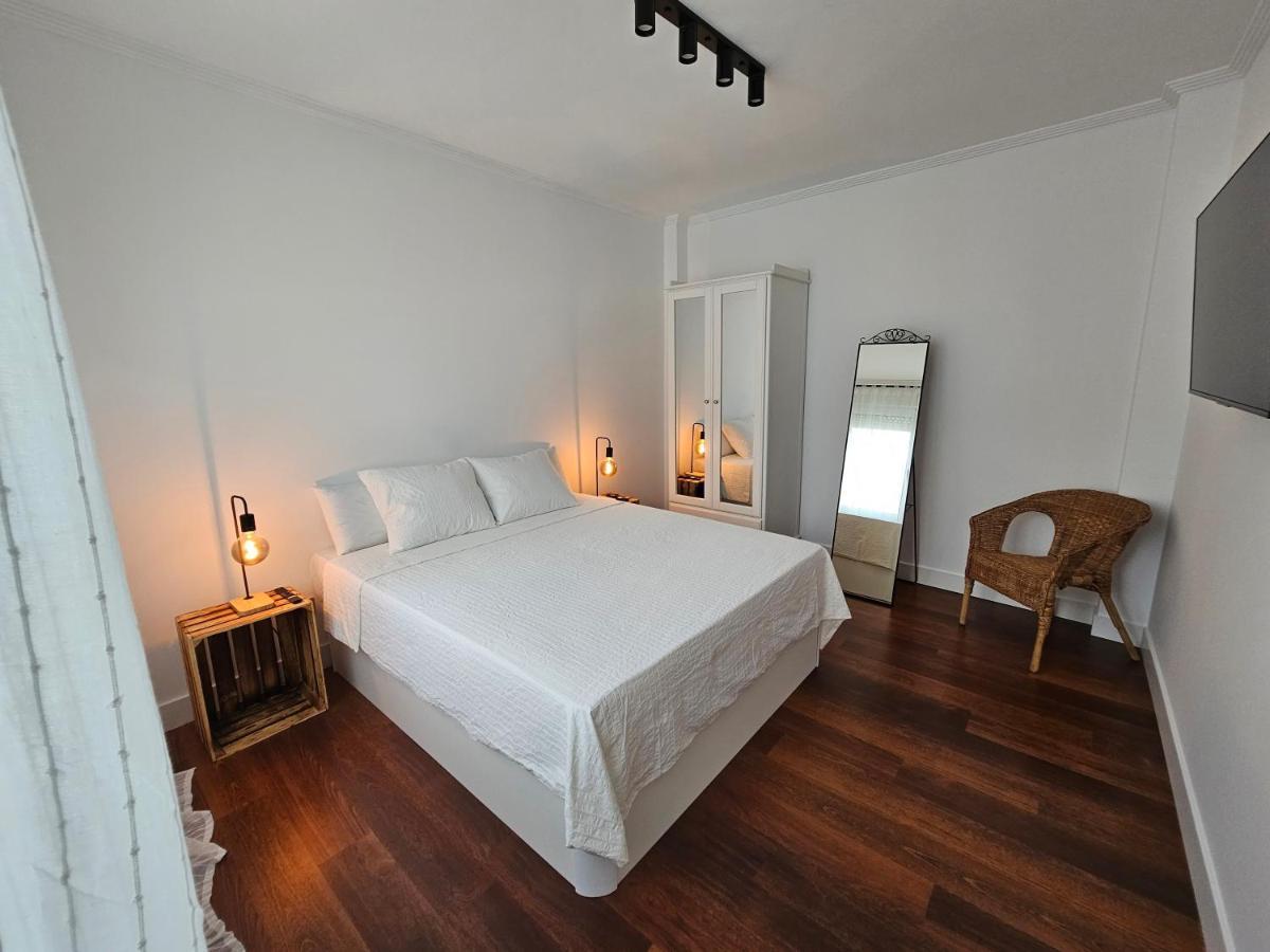 Habitacion En Atico Con Terraza En Bilbao Leilighet Eksteriør bilde