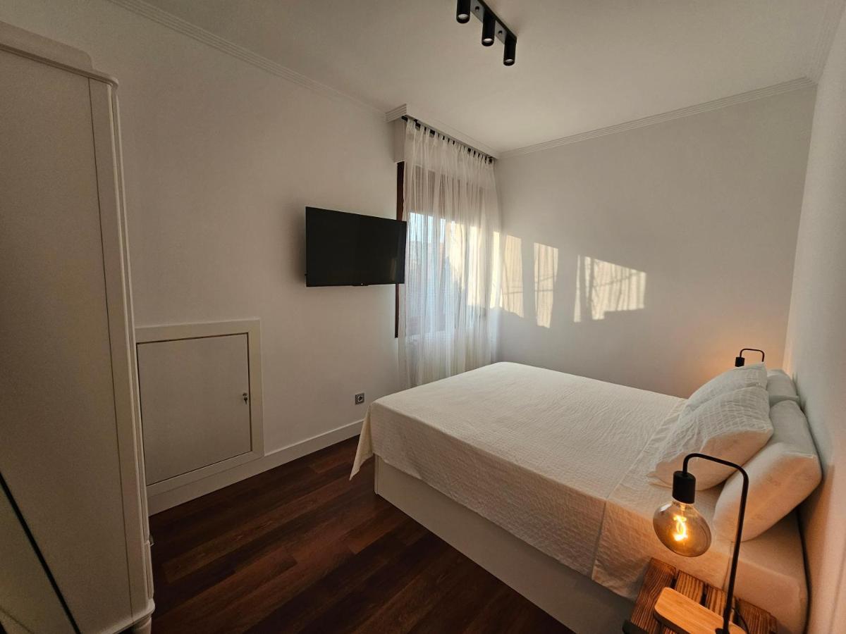 Habitacion En Atico Con Terraza En Bilbao Leilighet Eksteriør bilde